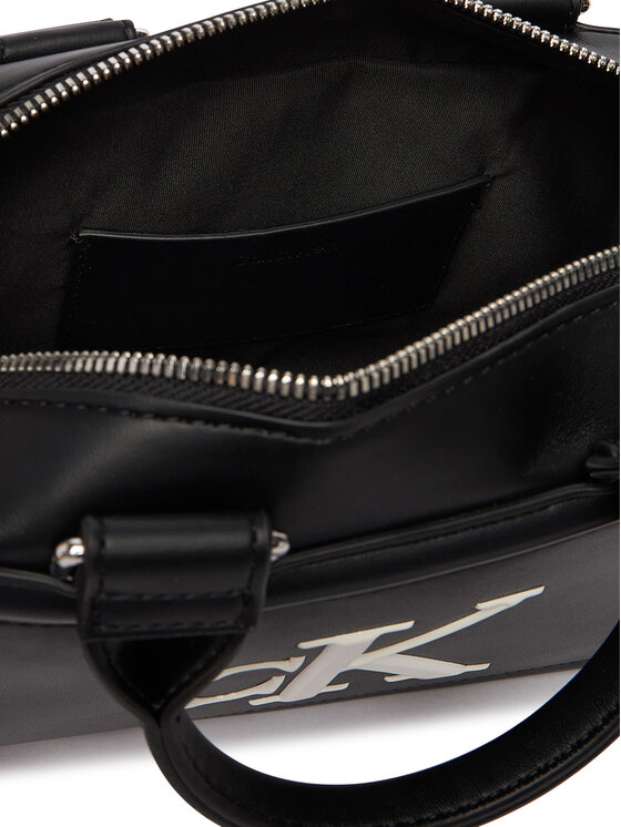 Calvin Klein Calvin Klein Ročna torba Bold Ck Bauletto Crossbody LV04F3411G Črna