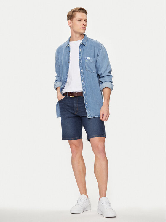 Wrangler Wrangler Džínsové šortky 112350820 Modrá Relaxed Fit