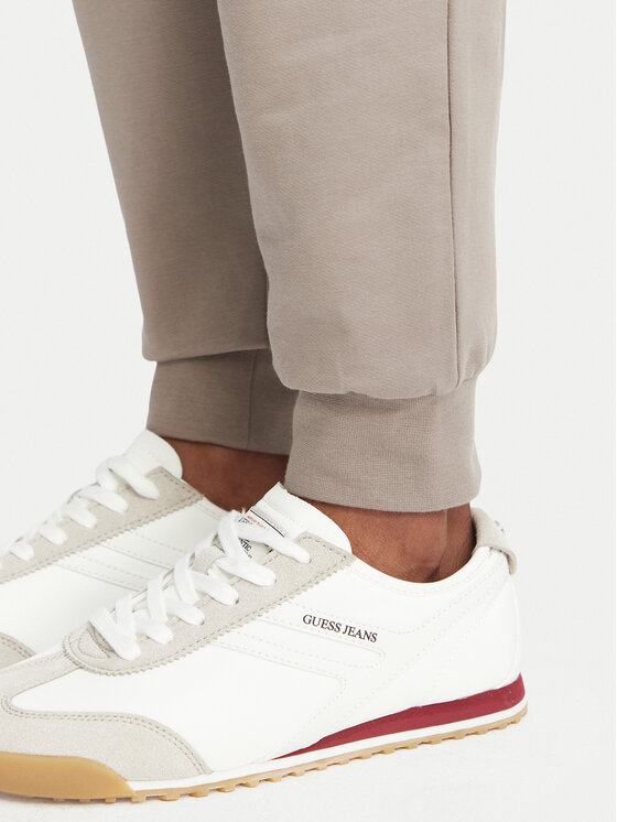 EA7 Emporio Armani EA7 Emporio Armani Sporta bikses 7W000461 AF13135 U6100 Tumši bēša Regular Fit