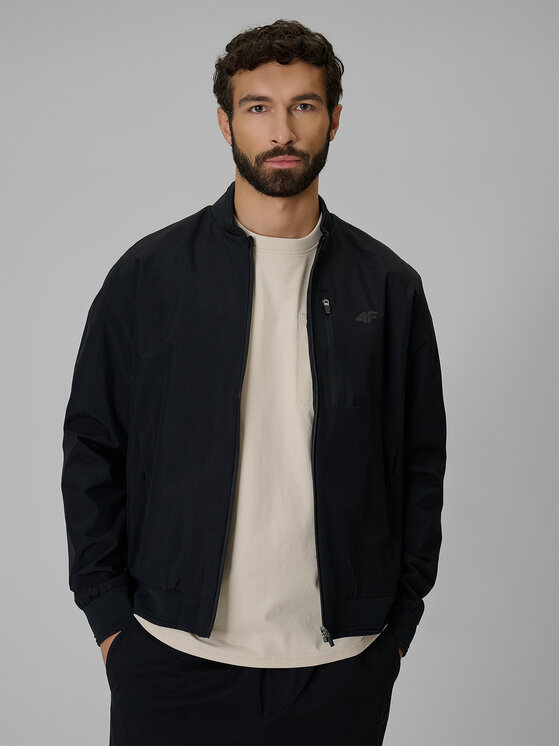 4F 4F Kurtka przejściowa CITY JACKETS Czarny Regular Fit