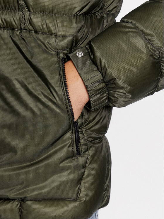 Guess Guess Žieminė striukė M3BL36 WF4F0 Žalia Regular Fit