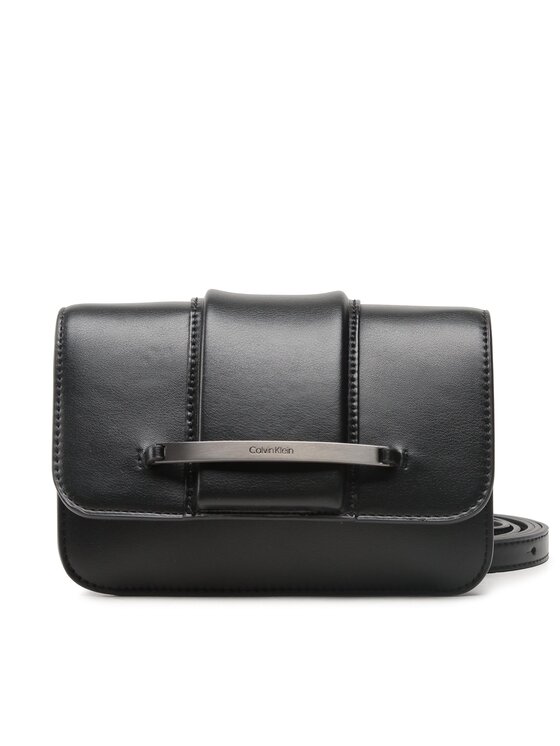 Calvin Klein Ročna Torba Bar Hardware Crossbody K60K610732 Črna