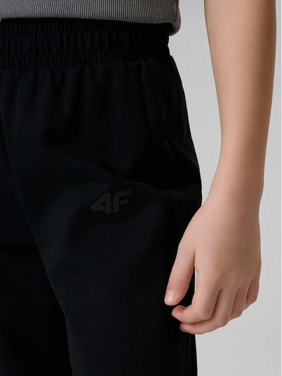 4F 4F Pantaloni da tuta 4FJRSS26TTROF1918-20S Nero Regular Fit