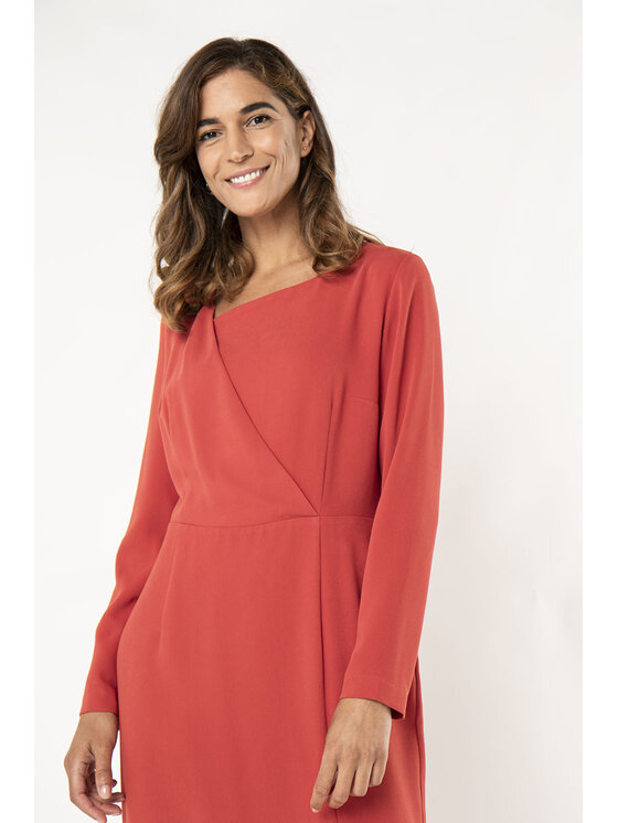 QUIOSQUE QUIOSQUE Každodenné šaty Quiosque 4RR001402 Oranžová Regular Fit