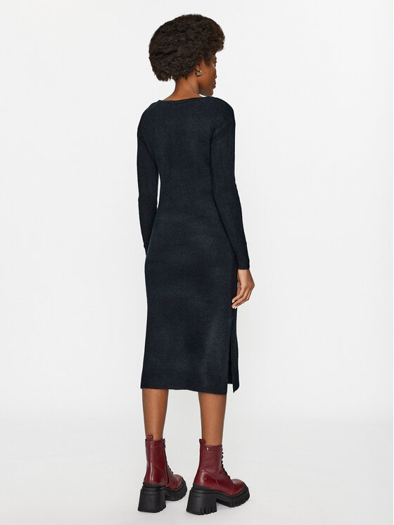 Vero Moda Vero Moda Kötött ruha 10291689 Fekete Relaxed Fit