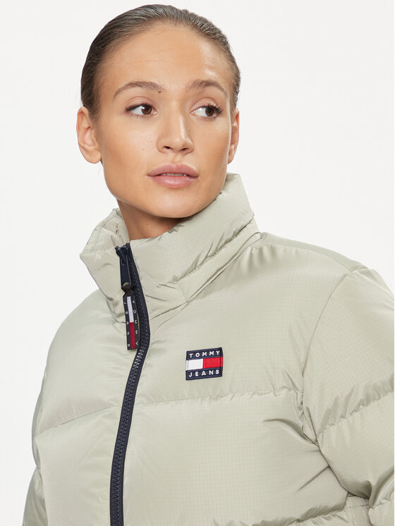 Tommy Jeans Tommy Jeans Pernata jakna Alaska DW0DW14661 Siva Regular Fit