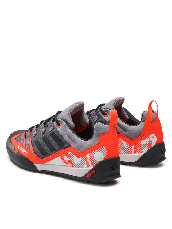 adidas adidas Trekingová obuv Terrex Swift Solo 2 GZ0332 Sivá