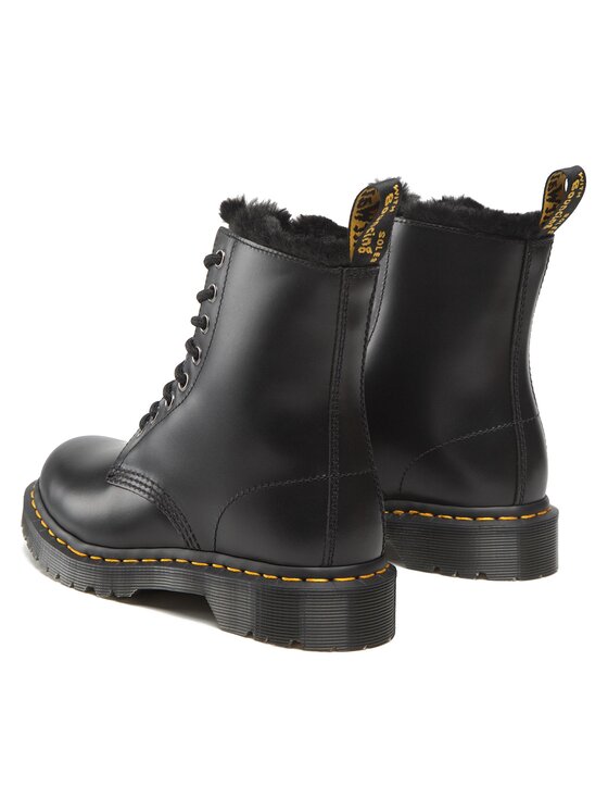 Dr. Martens Dr. Martens Bulerji 1460 Serena 2623802 Črna
