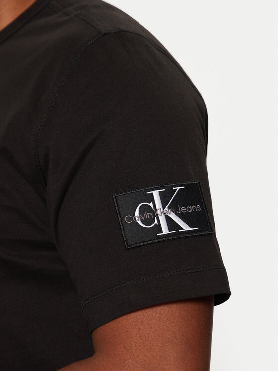 Calvin Klein Jeans Calvin Klein Jeans Marškinėliai J30J323484 Juoda Regular Fit