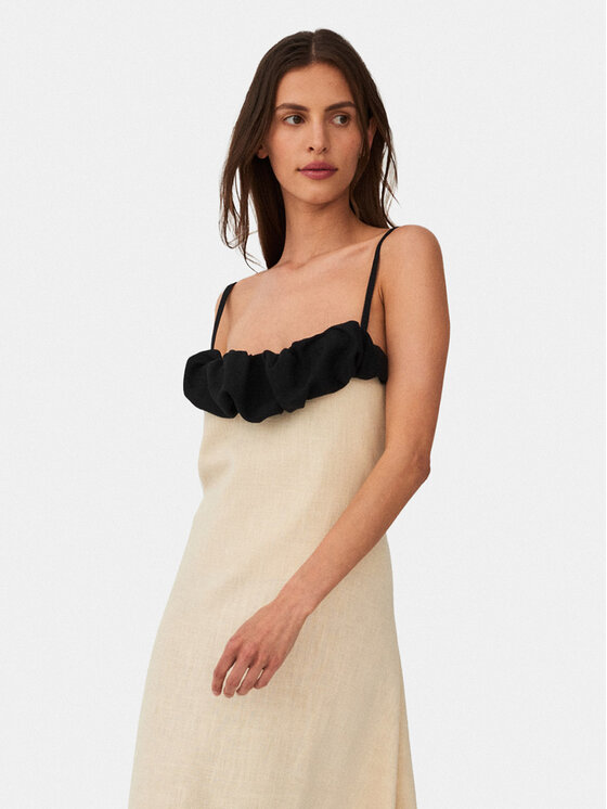 Undress Code Undress Code Sukienka codzienna Ciao Bella 554 Beżowy Regular Fit