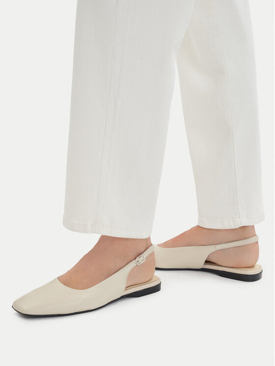 Vagabond Shoemakers Vagabond Shoemakers Μπαλαρίνες Delia 5907-201-02 Εκρού