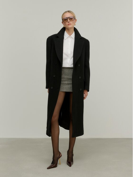 La Mania La Mania Płaszcz METROPOLITAN BLACK Czarny Classic Fit