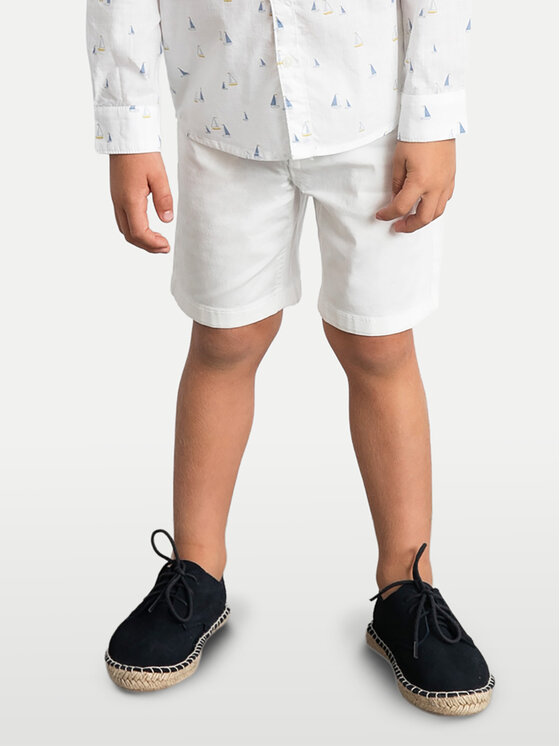 Mayoral Mayoral Шорти от плат 204 Бял Regular Fit