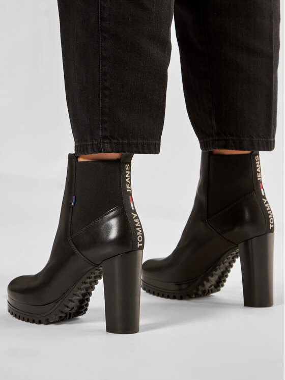 Tommy Jeans Bottines Essenstial Cleated Heeled Boot EN0EN01075 Noir