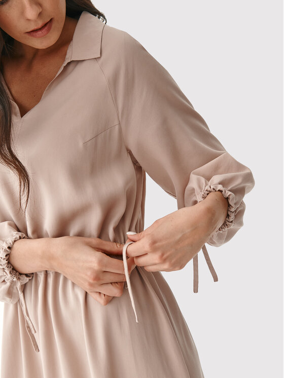 Tatuum Tatuum Vestito da giorno Malta T2216.196 Beige Regular Fit