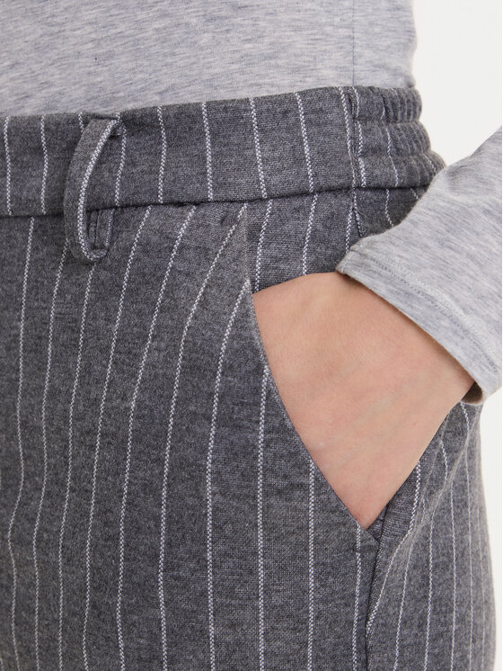 Vero Moda Vero Moda Pantaloni chino Maya 10331952 Gri Tapered Fit