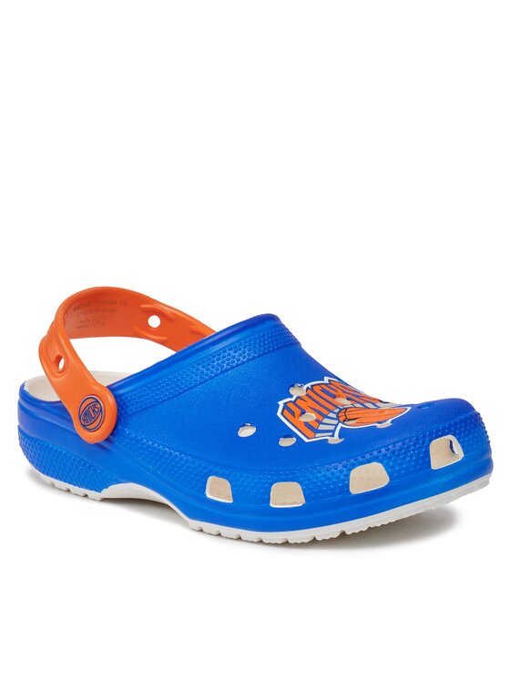 Crocs Crocs Klapki Crocs Classic Nba New York Knicks Clog 208862 Biały