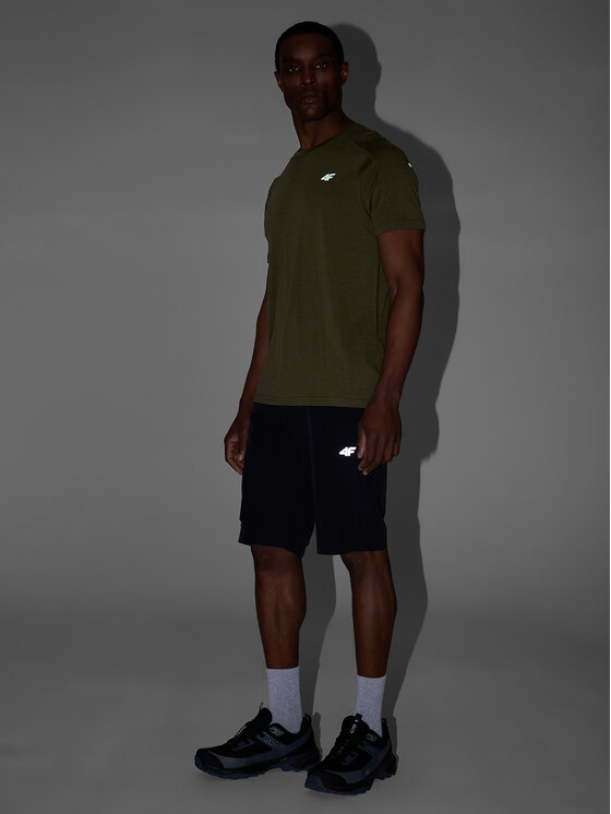 4F 4F Szorty sportowe TREKKING Czarny Regular Fit