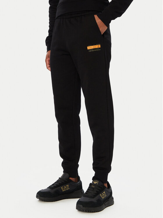 EA7 Emporio Armani EA7 Emporio Armani Trenerka 7M002428 AF10377 UC001 Crna Regular Fit