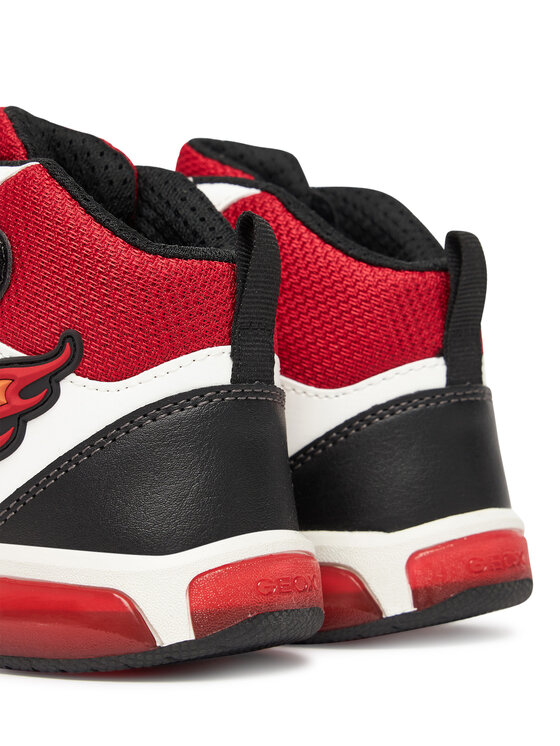 Geox Geox Sneakersy J Inek J569CC 05411 C0048 S Čierna