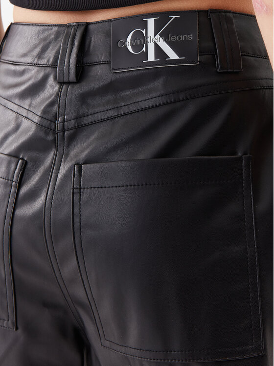 Calvin Klein Jeans Calvin Klein Jeans Штани зі штучної шкіри J20J221385 Чорний Regular Fit