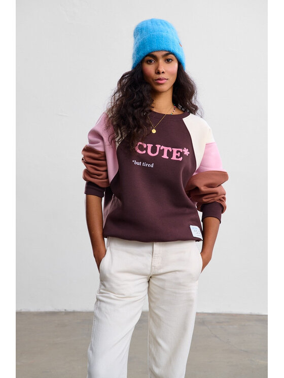 NAOKO NAOKO Bluza Cute But Tired Brązowy Reglan Fit