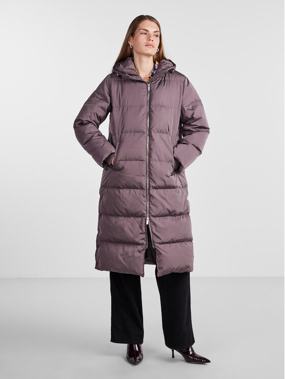 YAS YAS Пухено яке 26023635 Виолетов Regular Fit