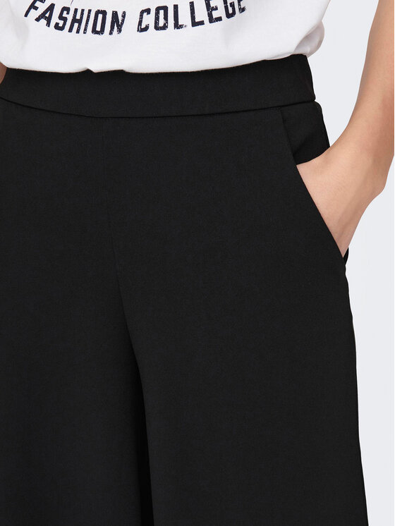 JDY JDY Stoffhose Tanja 15249043 Schwarz Flared Fit