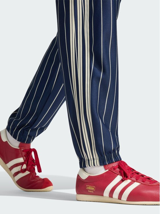 adidas adidas Pantaloni da tuta 165364 Azzurro chiaro Regular Fit