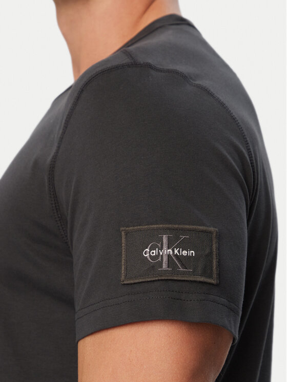 Calvin Klein Jeans Calvin Klein Jeans T-särk LV04RJ206G Tumepruun Regular Fit