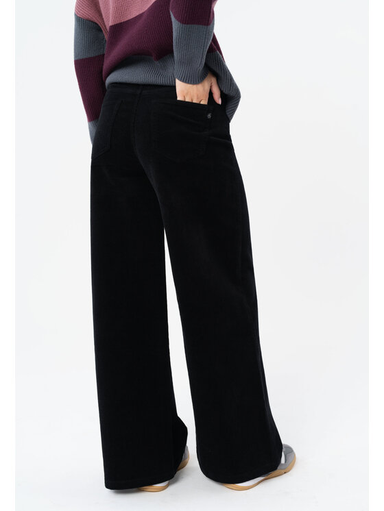 Volcano Volcano Jeansy D-CARLYS Czarny Regular Fit