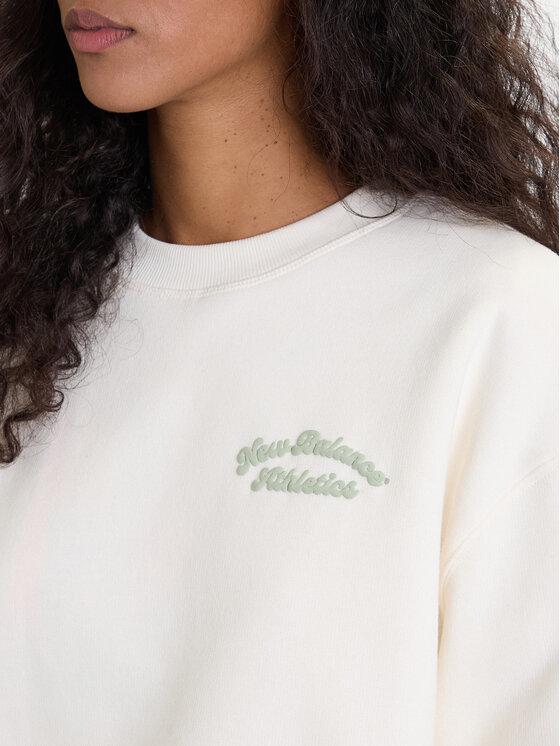 New Balance New Balance Mikina WT53516 Biela Relaxed Fit