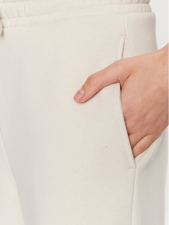 Calvin Klein Jeans Calvin Klein Jeans Teplákové kalhoty J20J221296 Écru Relaxed Fit