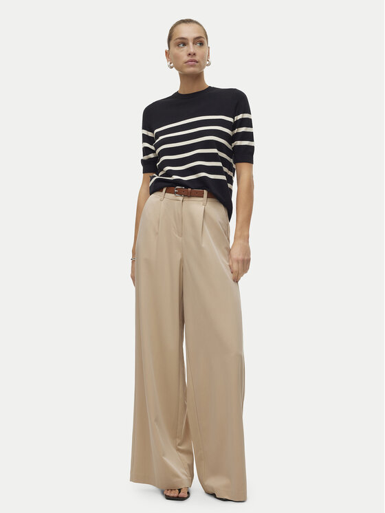 Vero Moda Vero Moda Džemper Saba 10306829 Crna Regular Fit