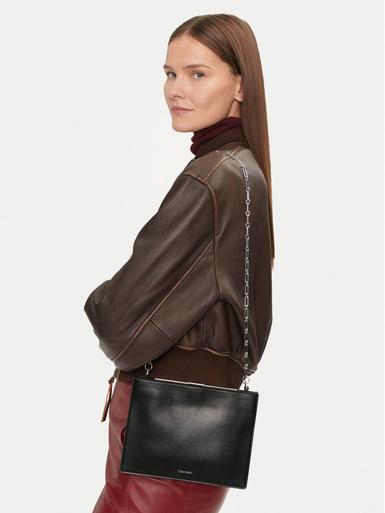 Calvin Klein Calvin Klein Geantă Ck Night Square Crossbody K60K612794 Negru