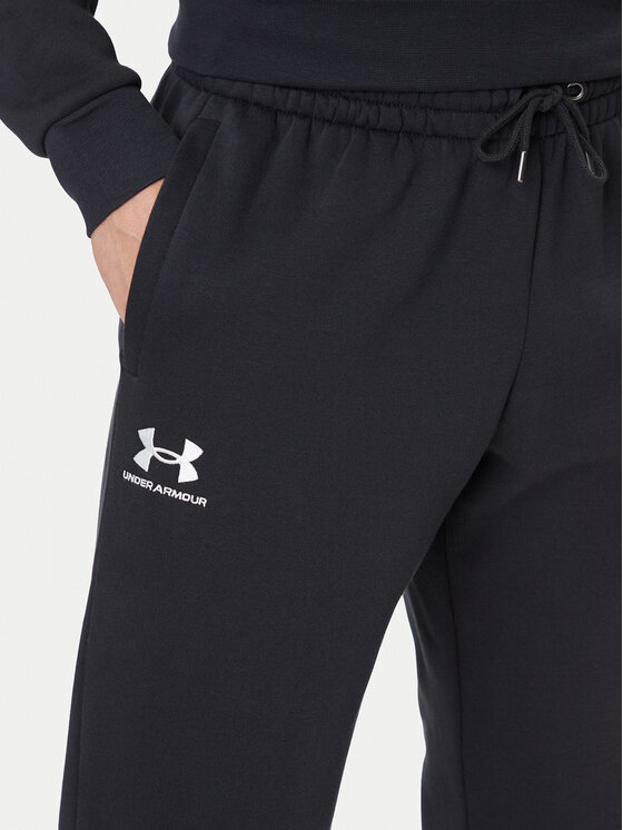 Under Armour Under Armour Долнище анцуг UA Essential Fleece Jogger 1373882 Черен Regular Fit