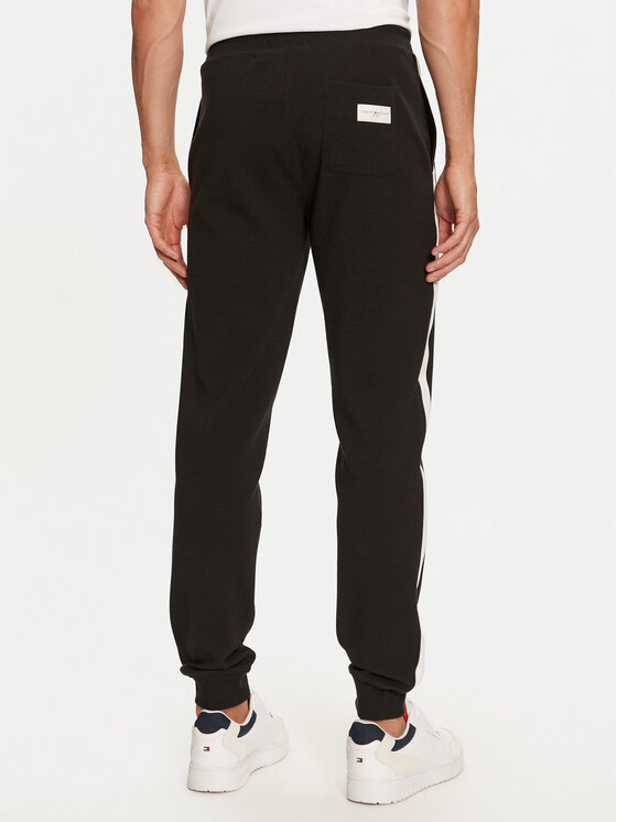 Tommy Hilfiger Tommy Hilfiger Pantaloni trening UM0UM03013 Negru Regular Fit