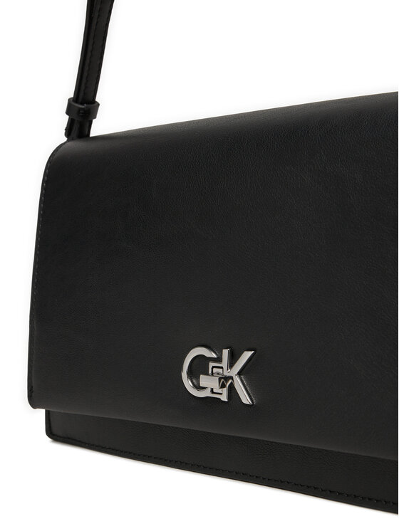 Calvin Klein Calvin Klein Τσάντα Ck Elongated Shoulder Bag K60K612807 Μαύρο