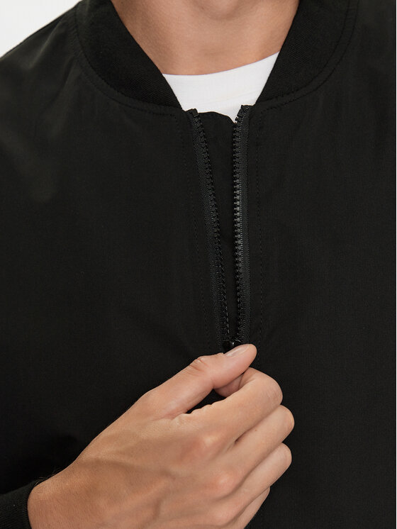 Sprandi Sprandi Bomber striukė SP3-KUM001 Juoda Regular Fit