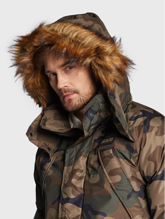 Napapijri Napapijri Зимно яке Epoch NP0A4GM9 Зелен Regular Fit