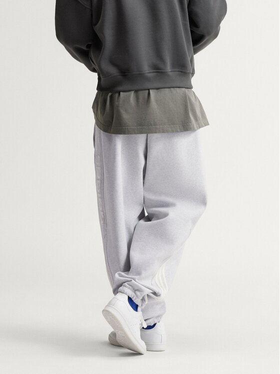 adidas adidas Долнище анцуг 172437 Светлосив Loose Fit