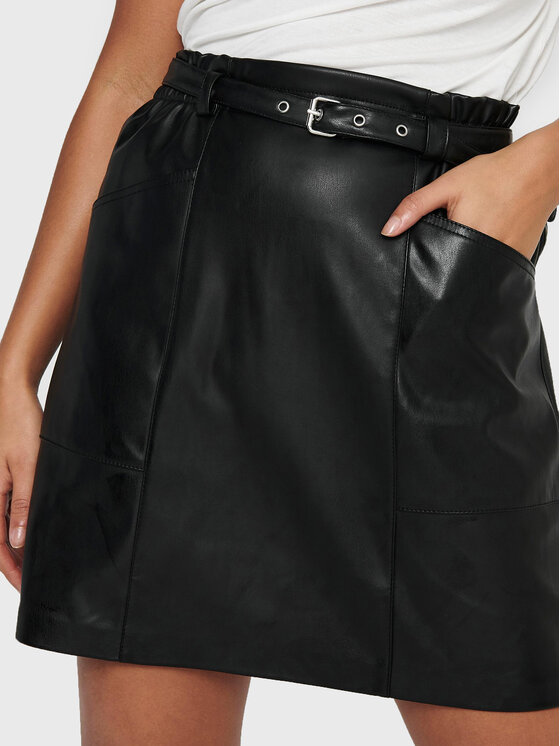 ONLY ONLY Sukně z imitace kůže Heidi 15229099 Černá Regular Fit