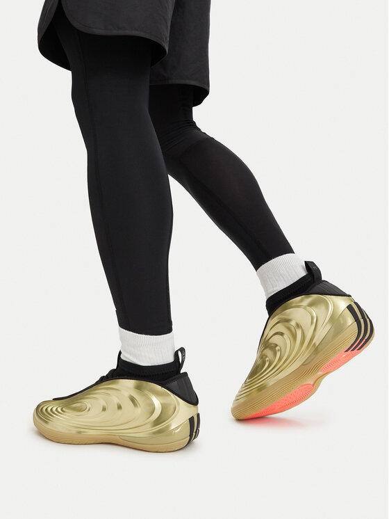 adidas Обувки за баскетбол Harden Volume 10 Shoes KH9153 Златист