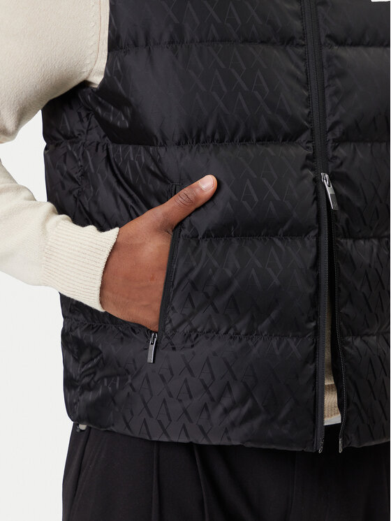Armani Exchange Armani Exchange Mellény XM001581 AF16628 UC001 Fekete Regular Fit