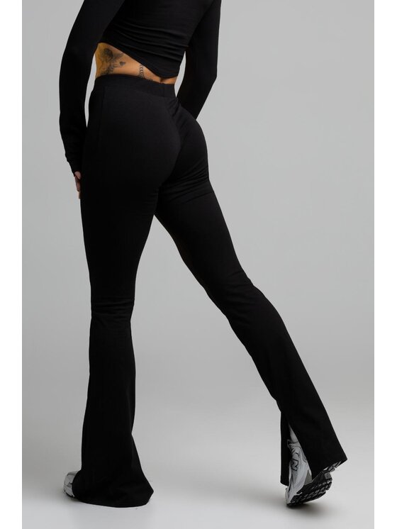 Chiara Wear Chiara Wear Spodnie materiałowe FLARE Czarny Regular Fit