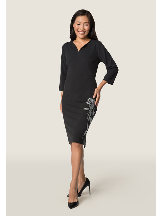 QUIOSQUE QUIOSQUE Každodenné šaty Quiosque 4TN010299 Čierna Regular Fit