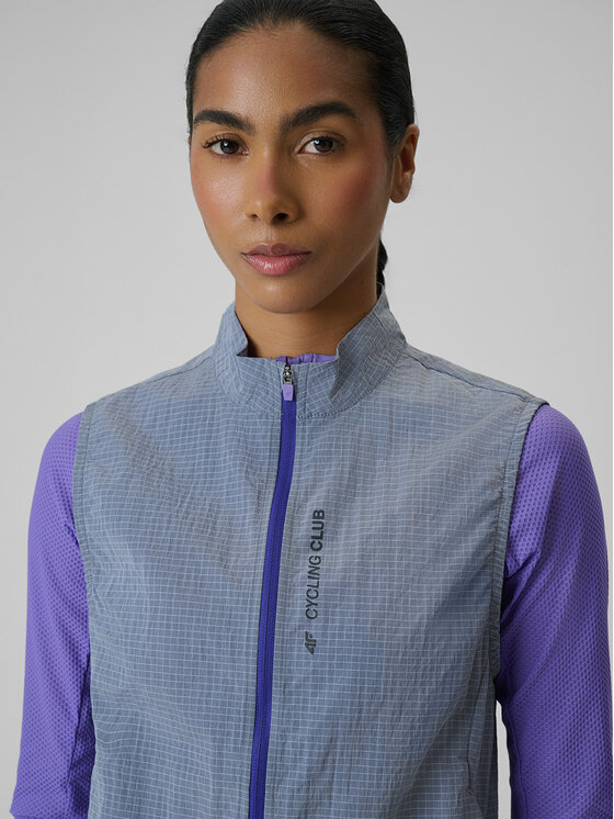 4F 4F Kamizelka GET LOST FEEL FOUND Szary Regular Fit