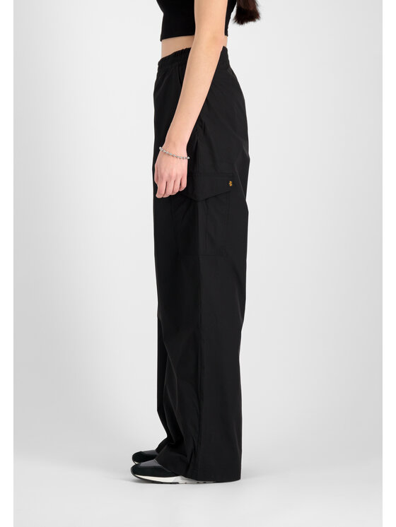 Alpha Industries Alpha Industries Spodnie cargo Nylon Pant Women Czarny Loose Fit