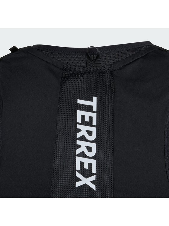 adidas adidas Kamizelka 151839 Czarny Basic Fit