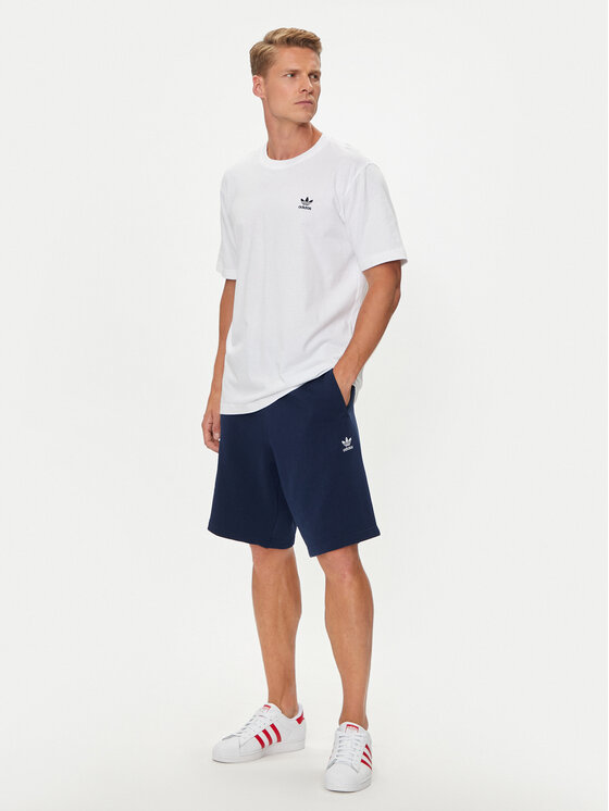 adidas adidas Pantaloni scurți sport Essentials Trefoil IY8521 Bleumarin Regular Fit